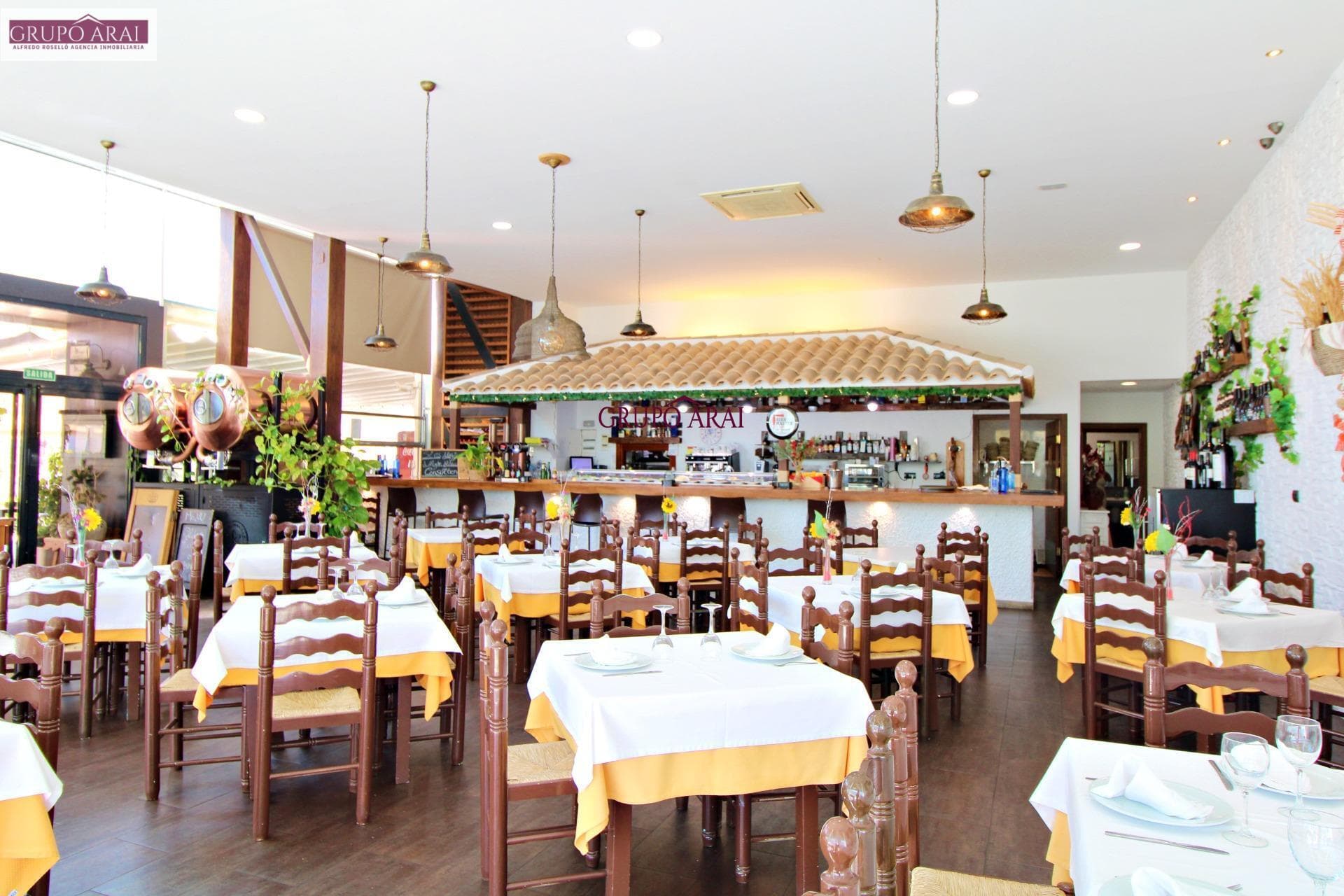 RESTAURANTE EN TRASPASO POR JUBILACIÓN CON PAGOS APLAZADOS