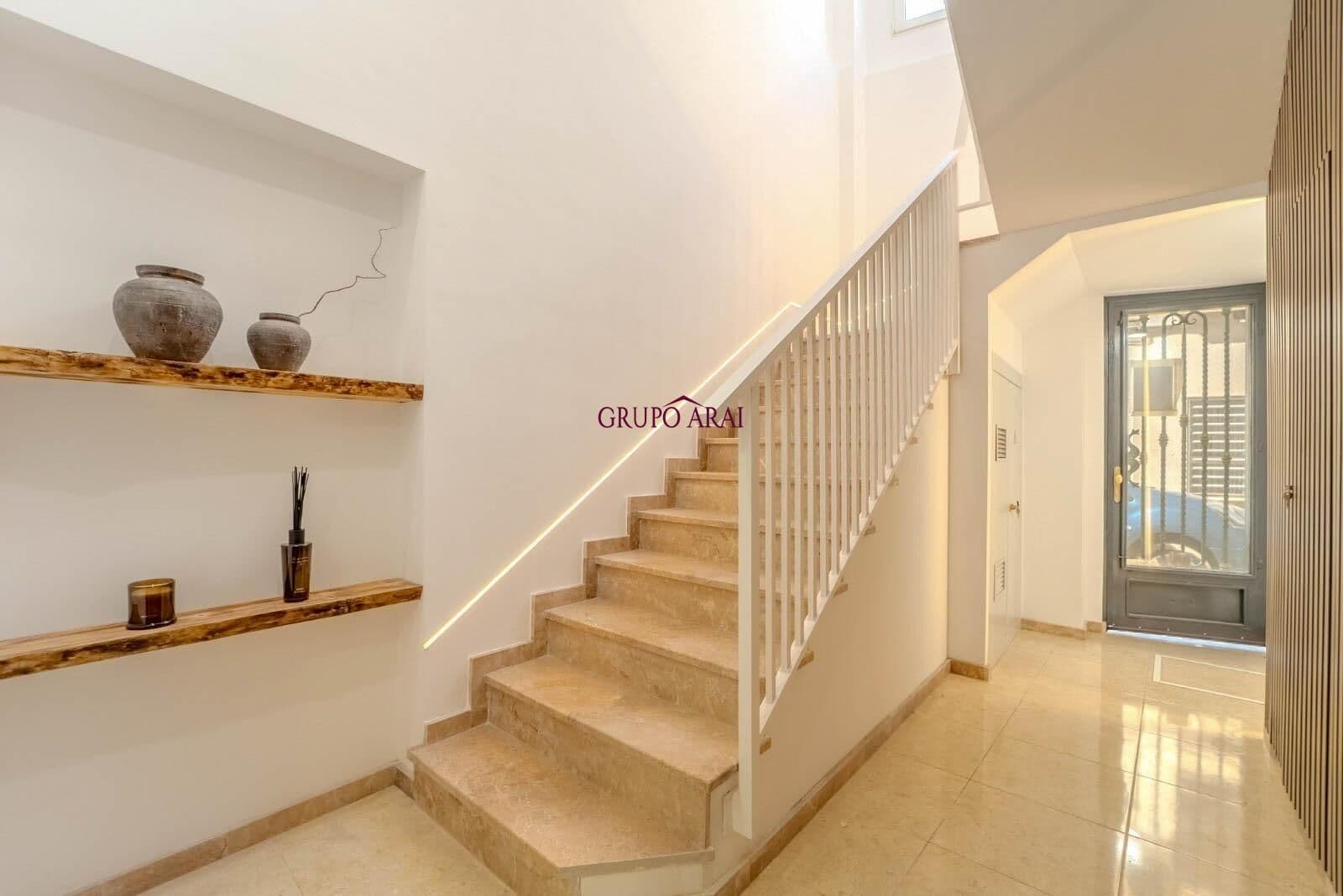 🏢 EDIFICIO COMPLETAMENTE REHABILITADO EN ALICANTE | 💼 IDEAL PARA VIVIR O INVERTIR CON OPCIÓN DE OBTENER RENTABILIDAD DESDE EL PRIMER DÍA. ¡MÁS INFORMACIÓN EN LA DESCRIPCIÓN!