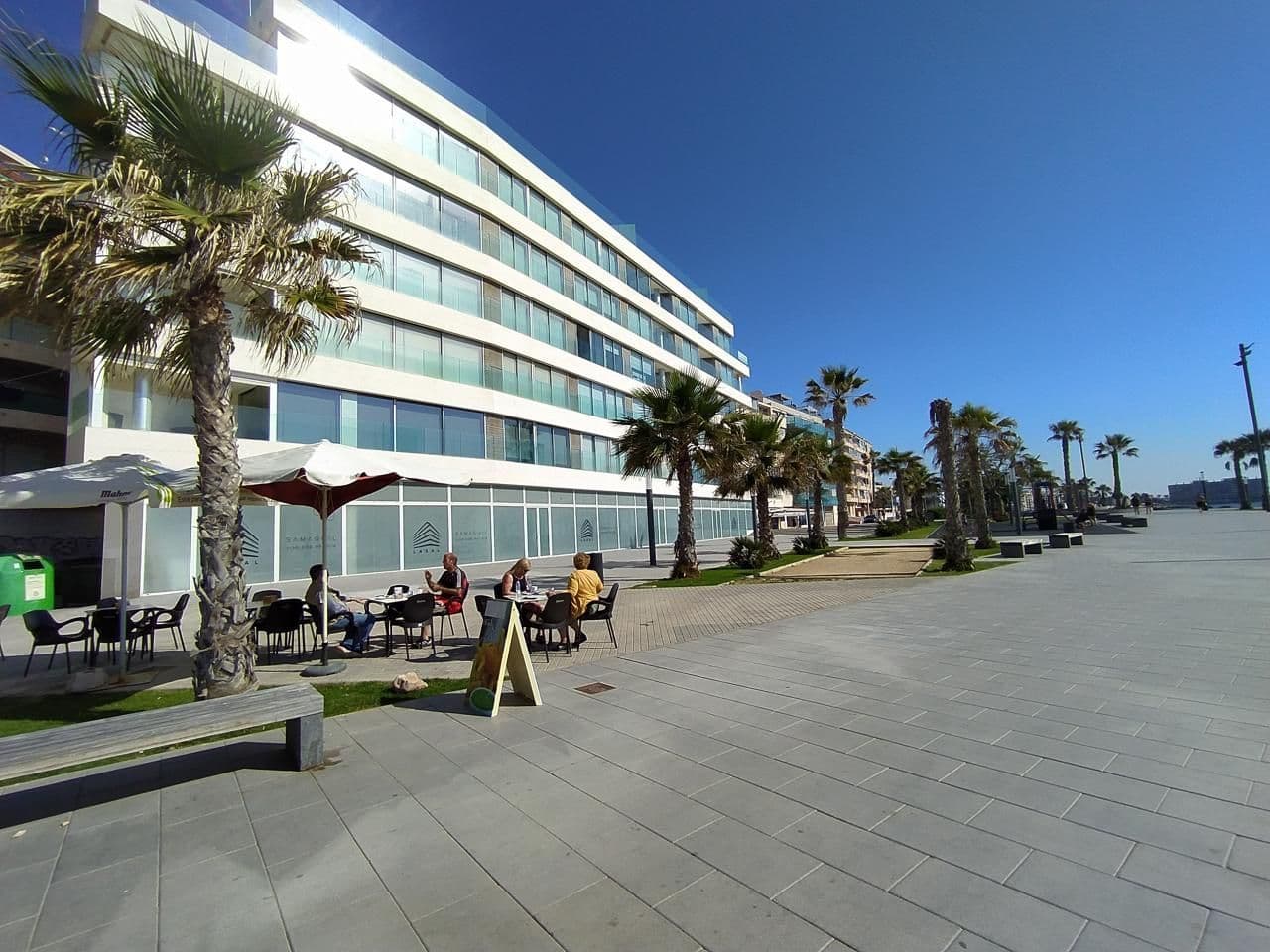 Local Comercial en Playa Del Cura